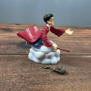 Department 56 Harry Potter Trinket Box Kids Red Good Nimbus 2000 Snitch Charm